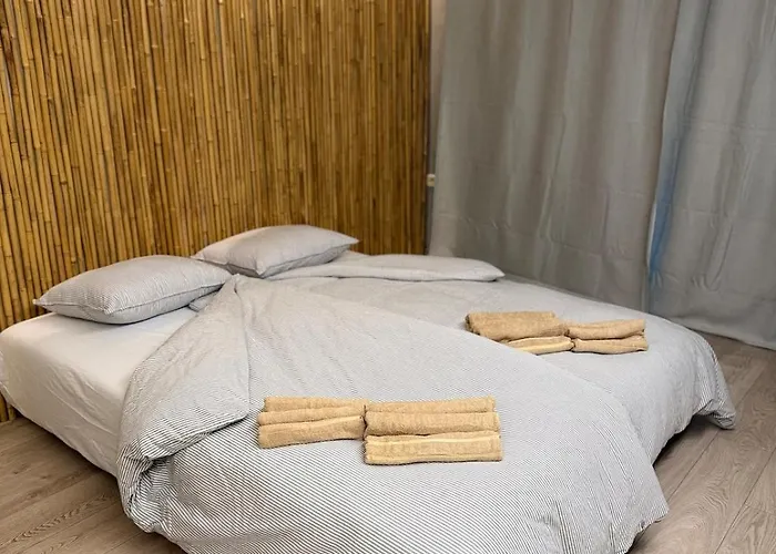 Endigo アパート ヴァルナ